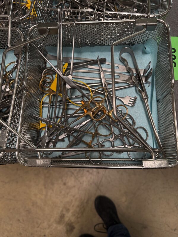 10  Mixed Surgical Instruments Tray