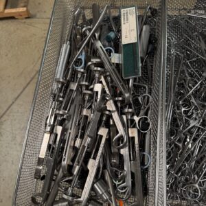 13  Mixed Surgical Instruments Tray13